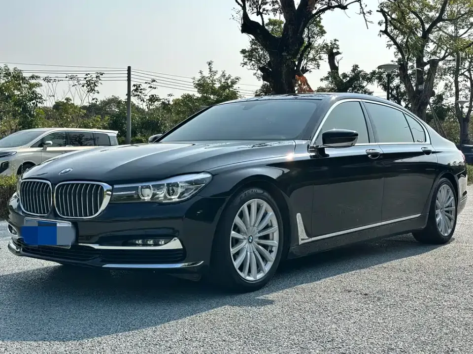 BMW 7-Series