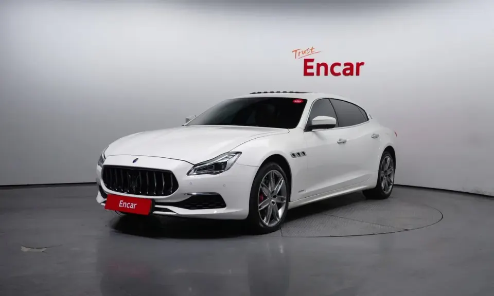 Maserati Quattroporte