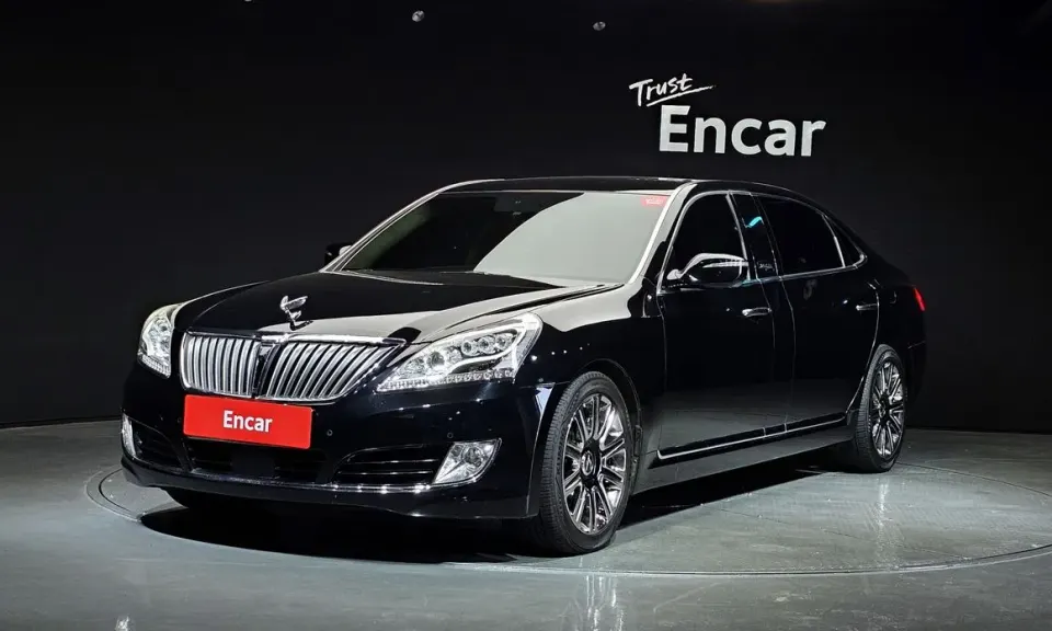 Hyundai Equus