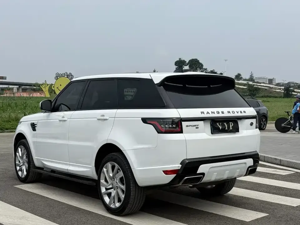 Land Rover Sport