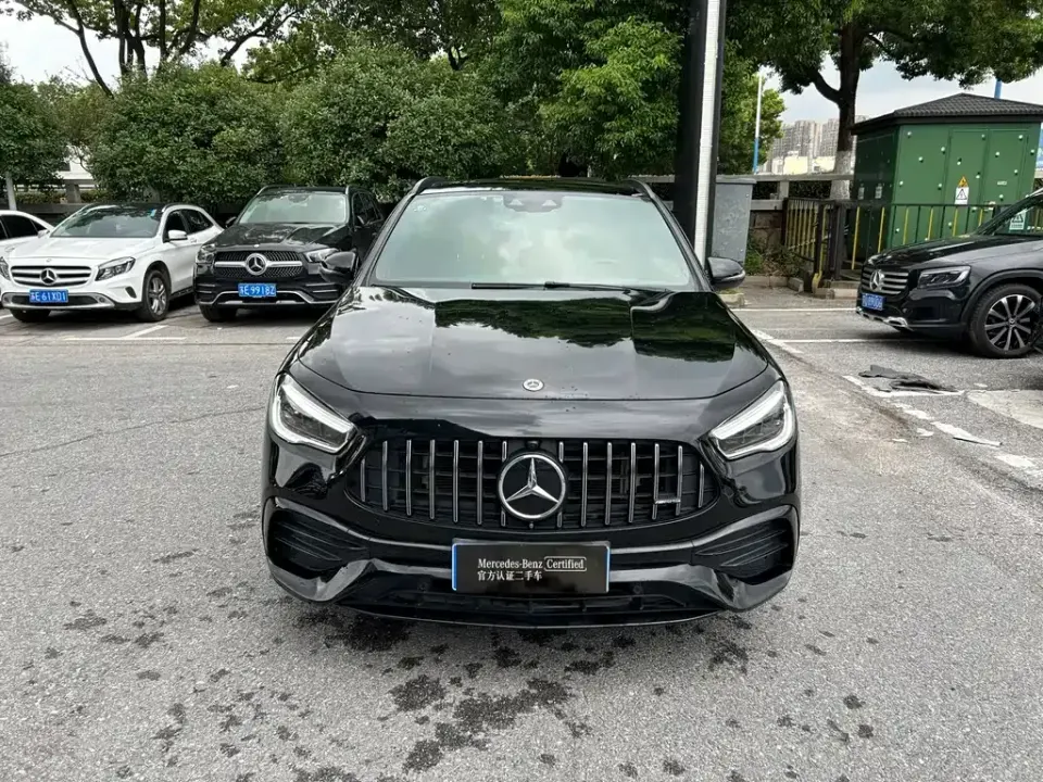 Mercedes-Benz GLA AMG