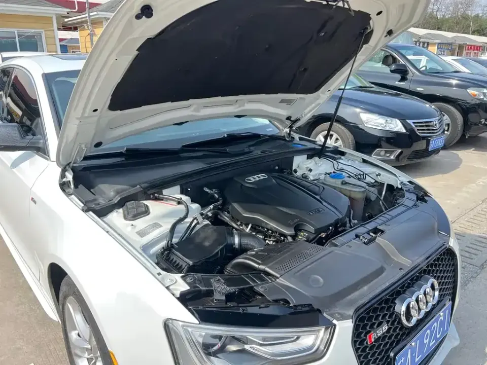 Audi A5 (Import)