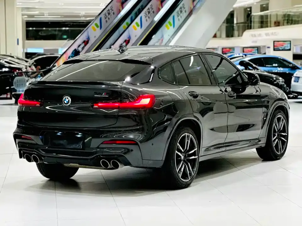 BMW X4 M