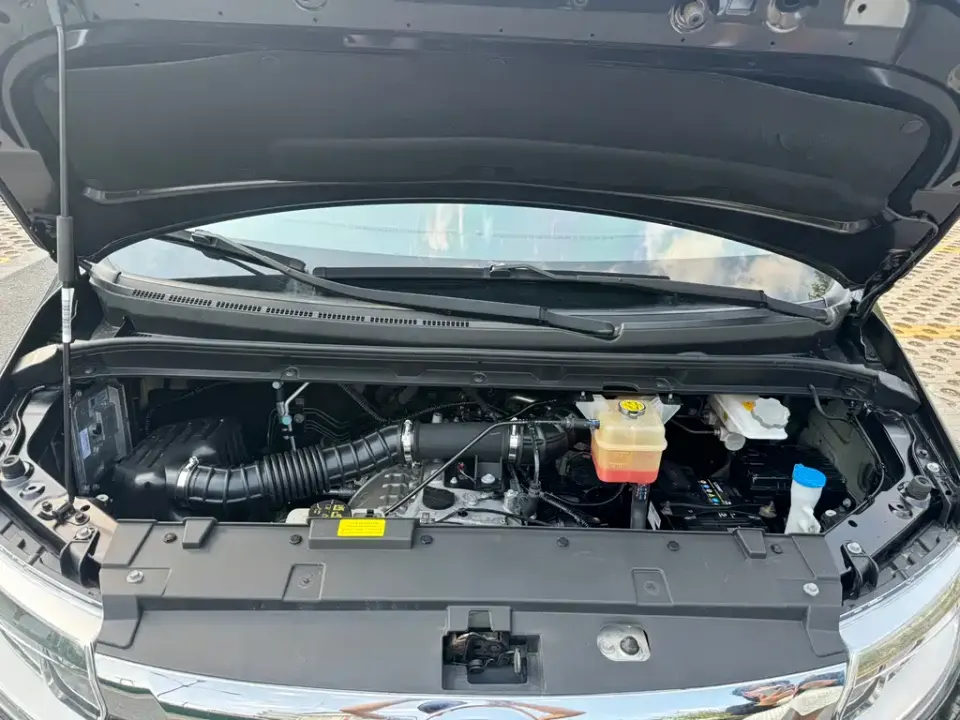JAC Refine Refine M3