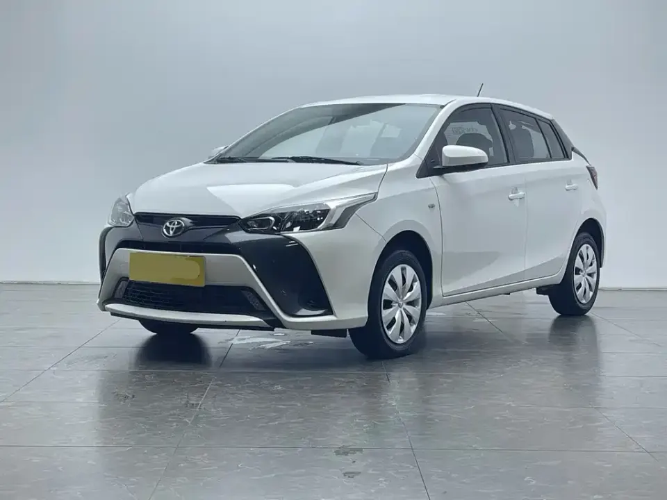 Toyota Yaris L