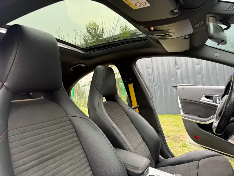 Mercedes-Benz CLA (Import)