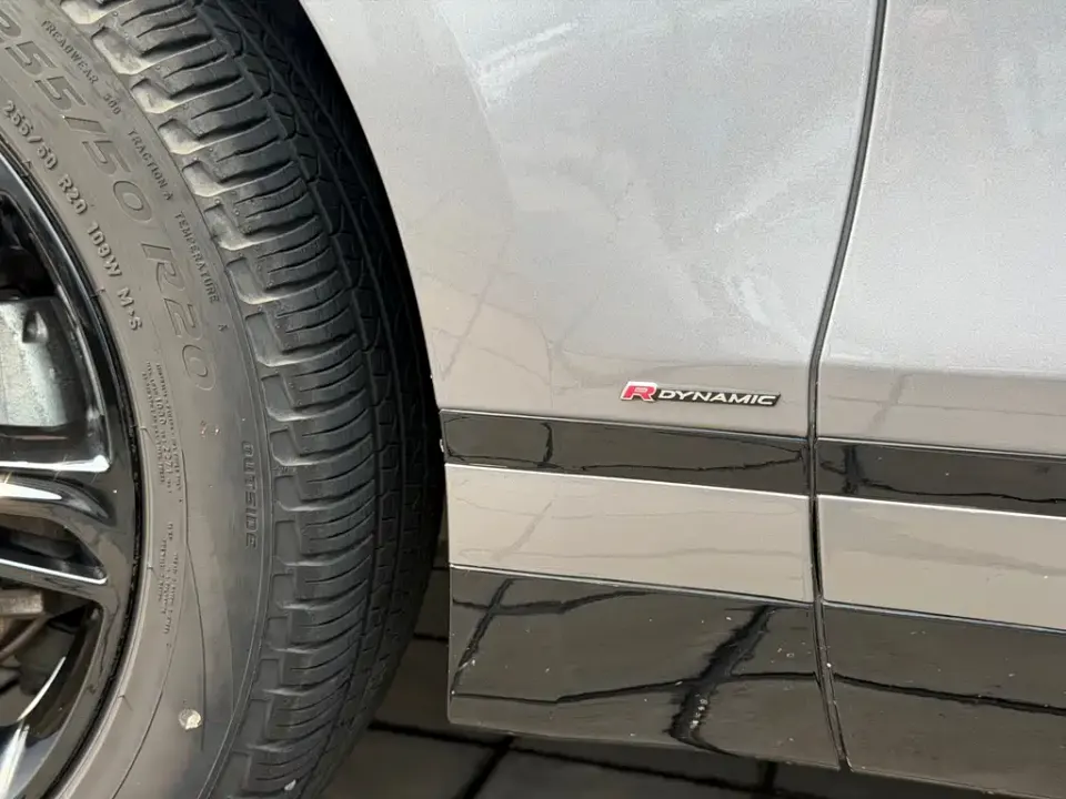 Land Rover Velar