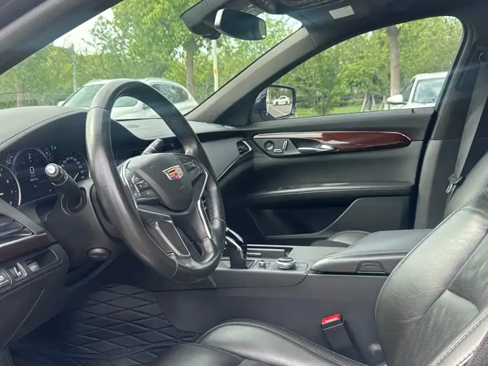 Cadillac CT6