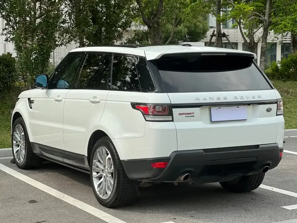 Land Rover Sport