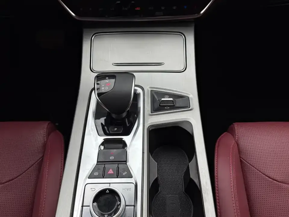 Jetour X70 Plus