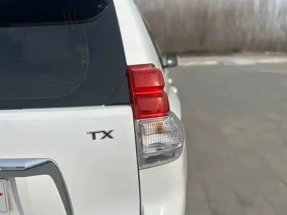 Toyota Prado