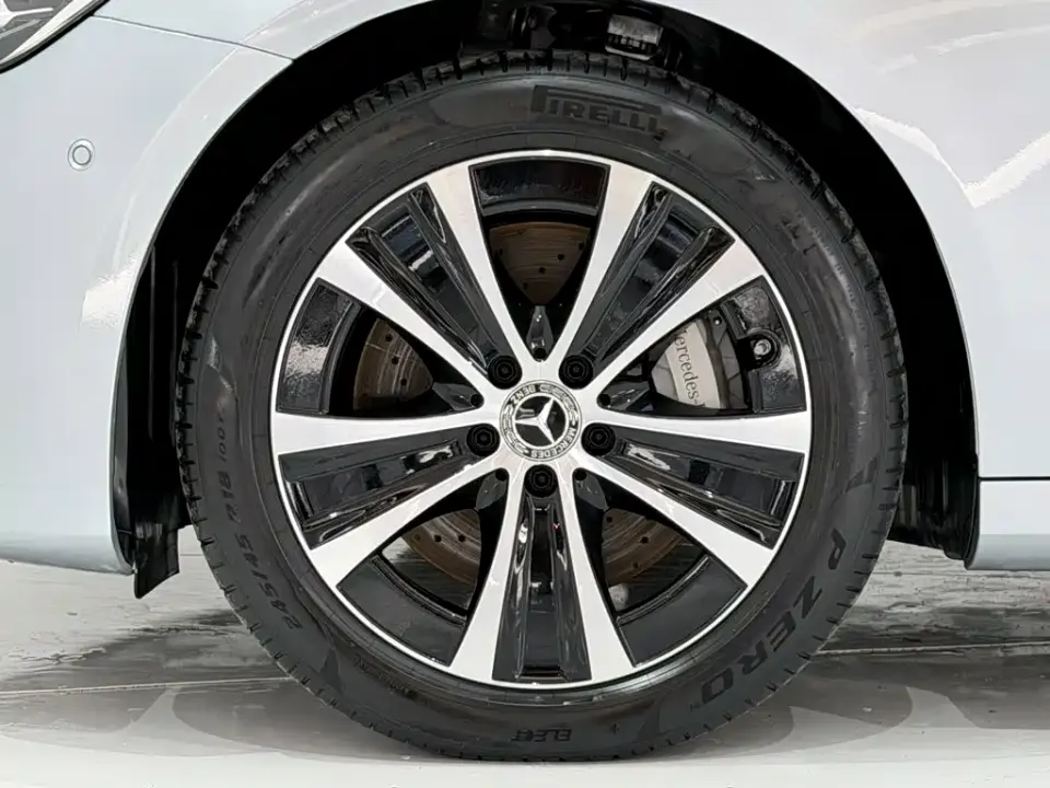 Mercedes-Benz E-Class New Energy