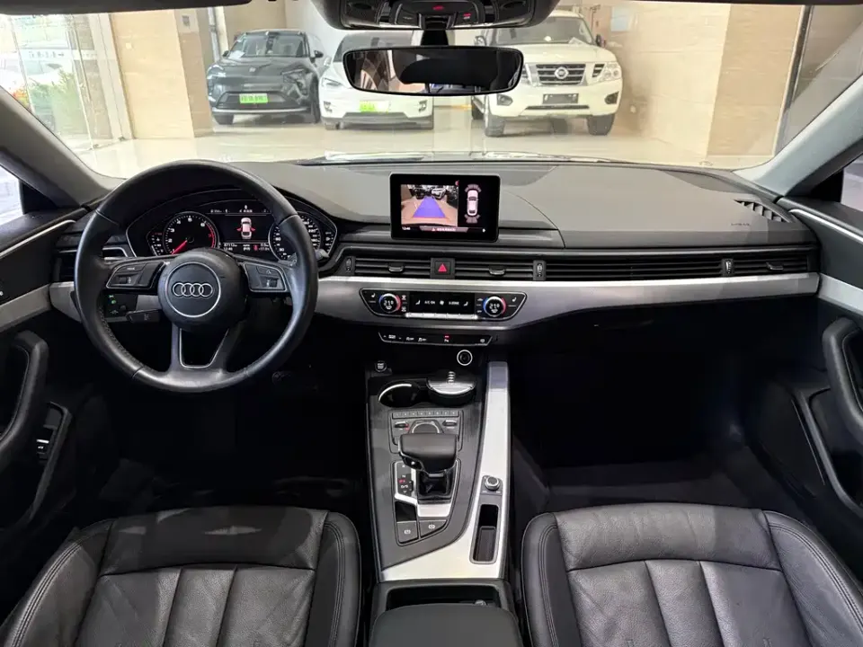 Audi A5 (Import)