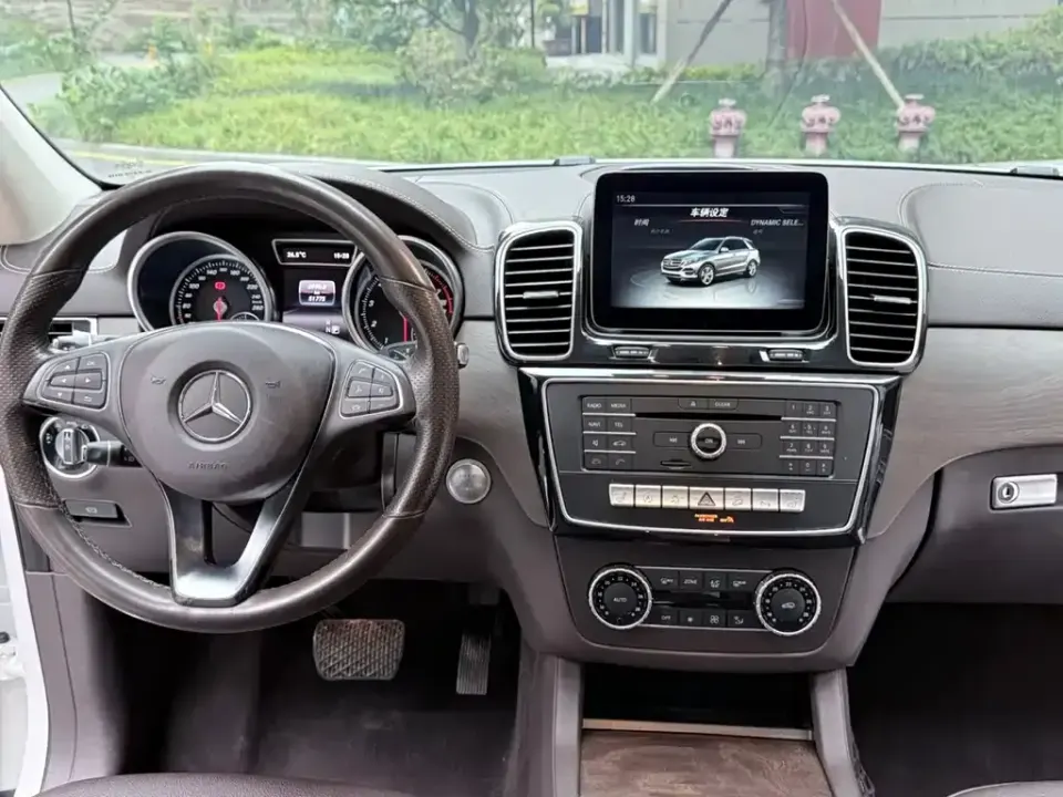 Mercedes-Benz GLE (Import)