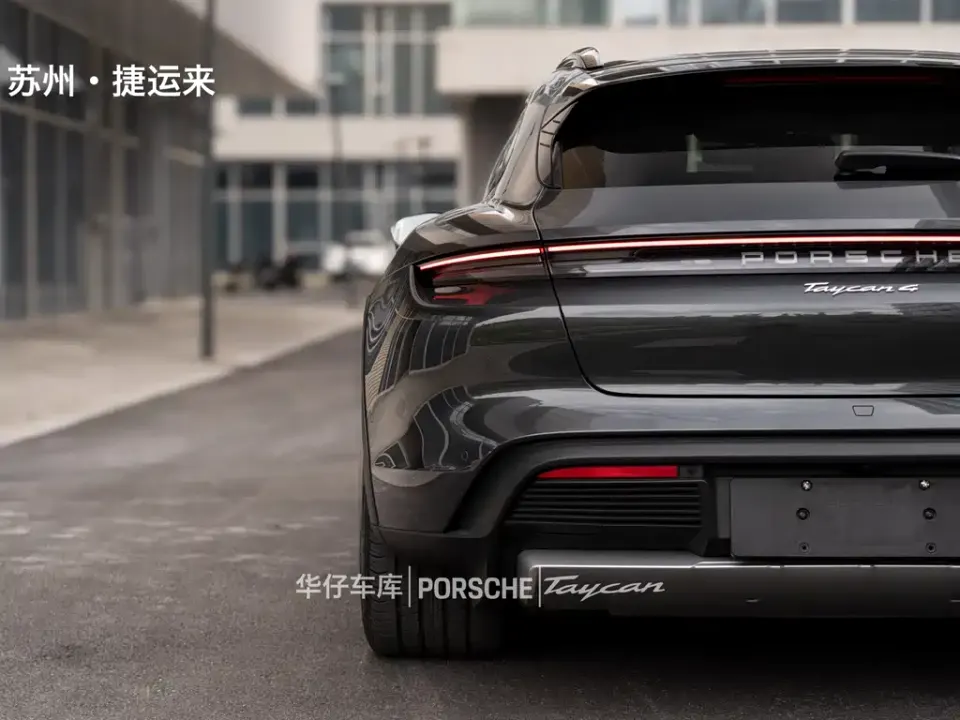Porsche Taycan