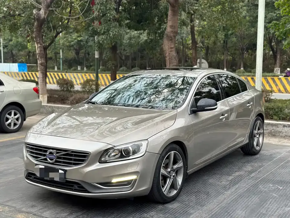 Volvo S60