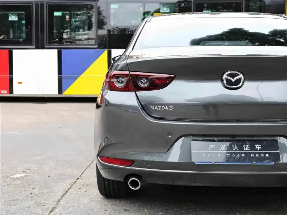 Mazda 3 Axela