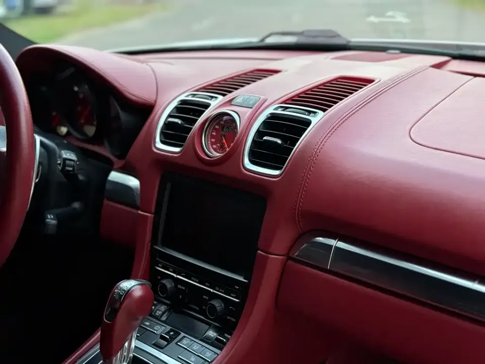 Porsche Cayman