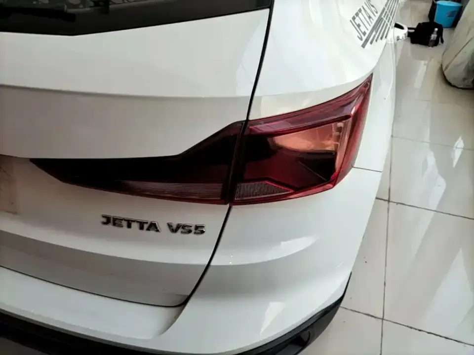 Jetta VS5