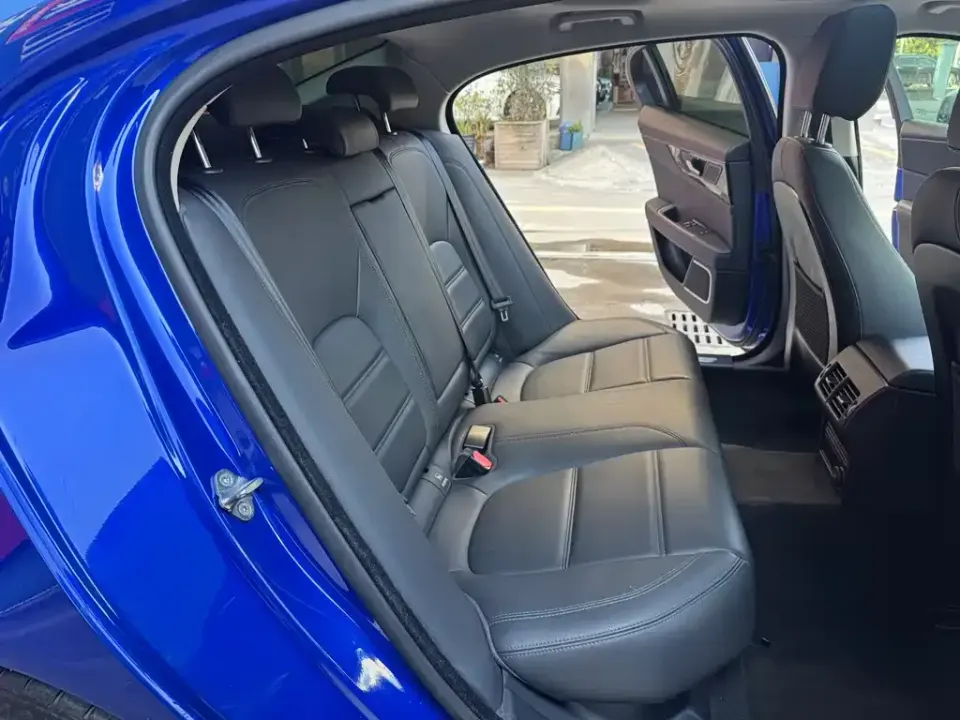 Jaguar XEL