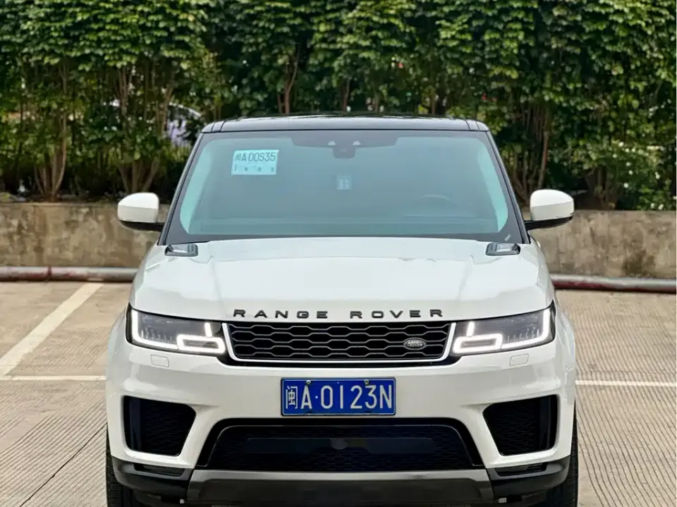 Land Rover Sport