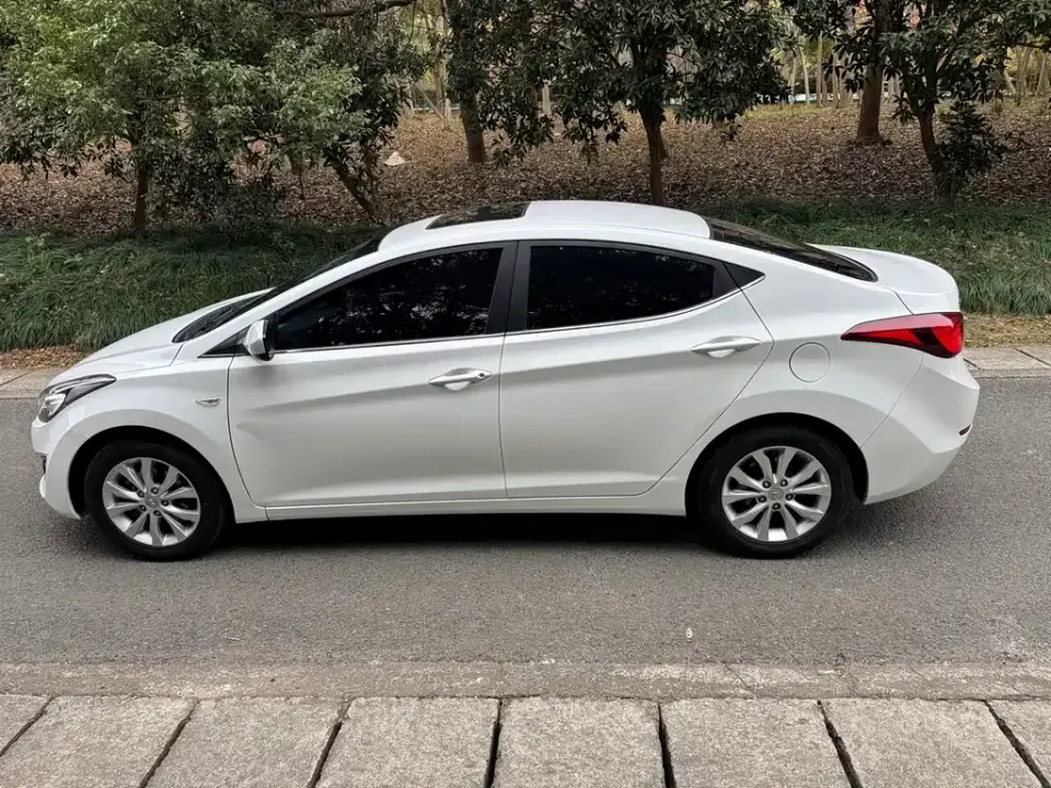Hyundai Elantra Langdong