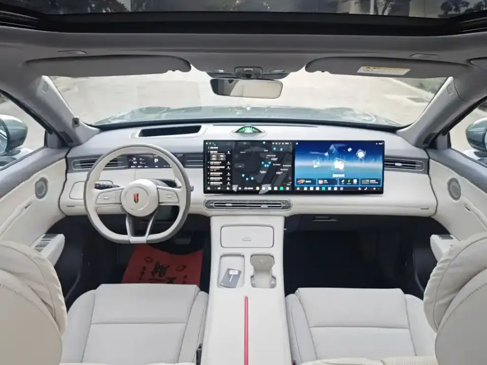 Hongqi Hongqi HS6 PHEV