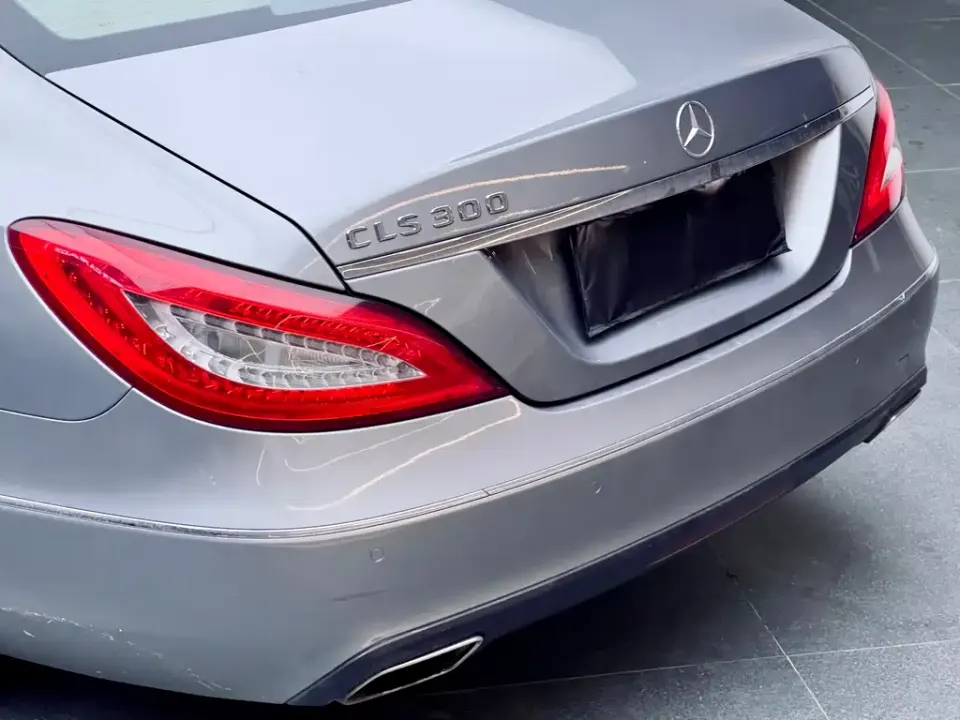 Mercedes-Benz CLS