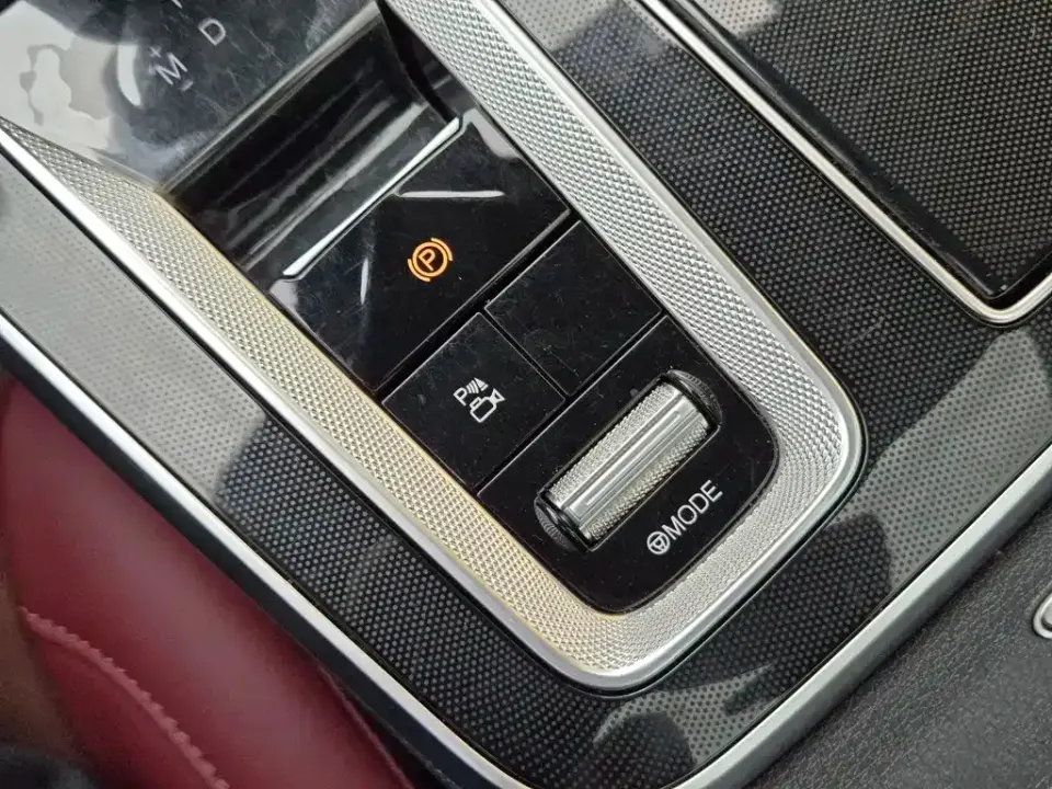 Hongqi Hongqi HS5