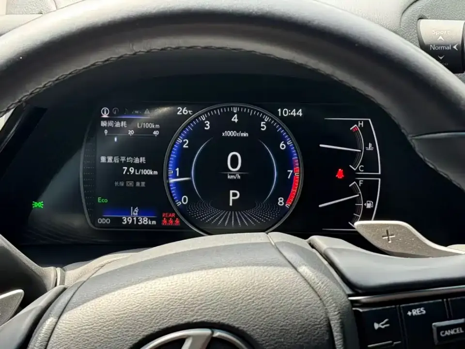 Lexus ES