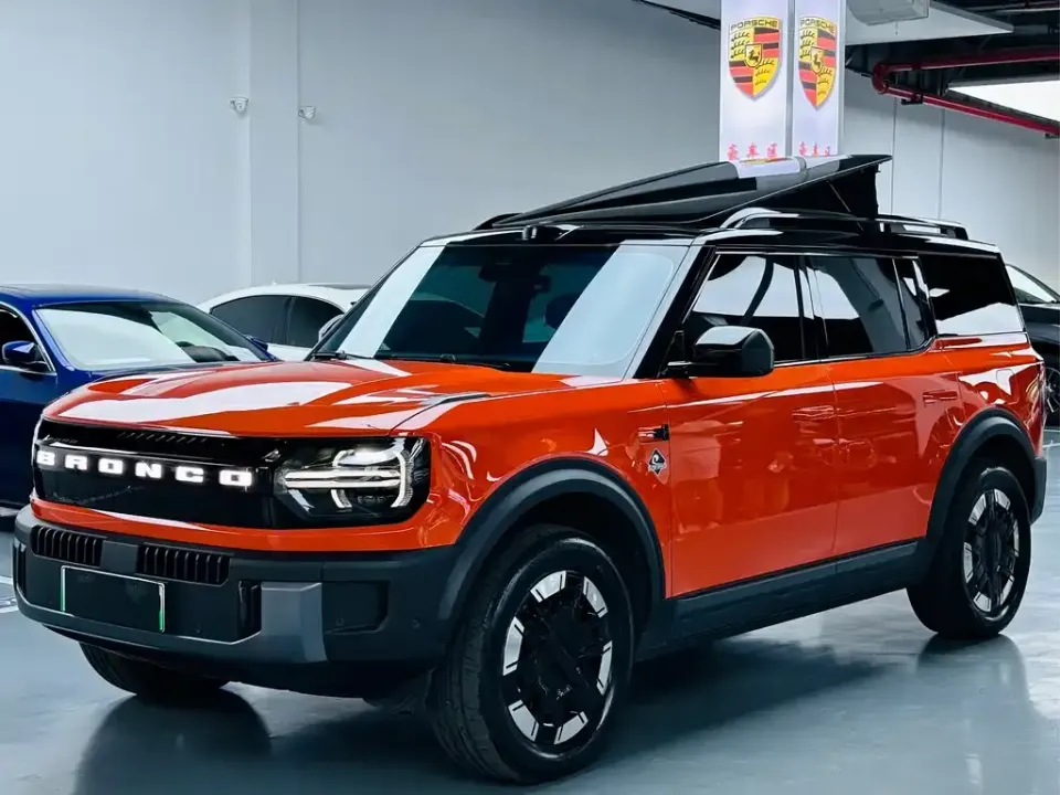 Ford Bronco Basecamp