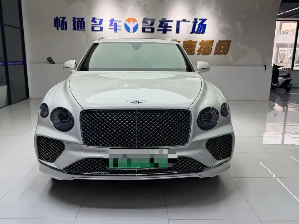 Bentley Bentayga PHEV