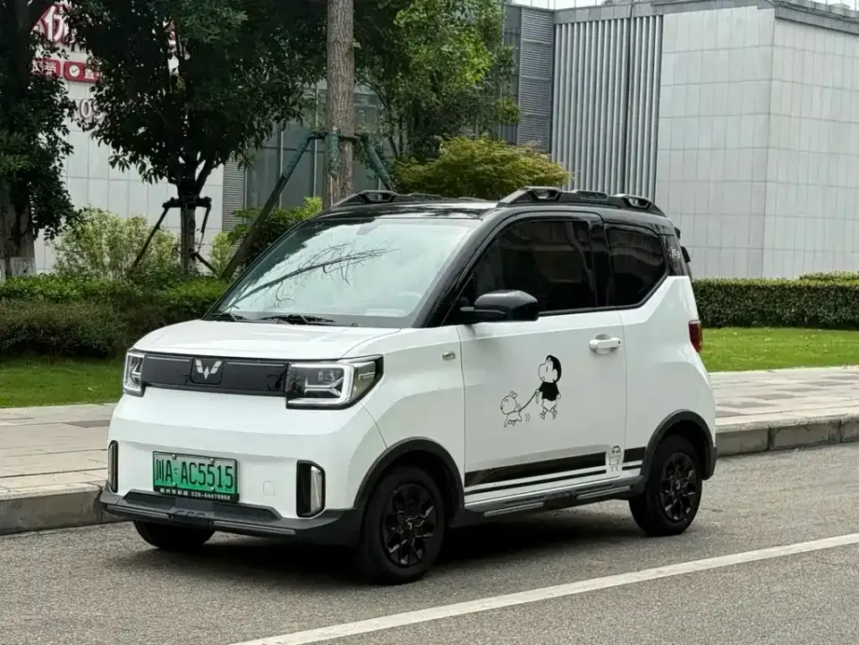 Wuling MINIEV