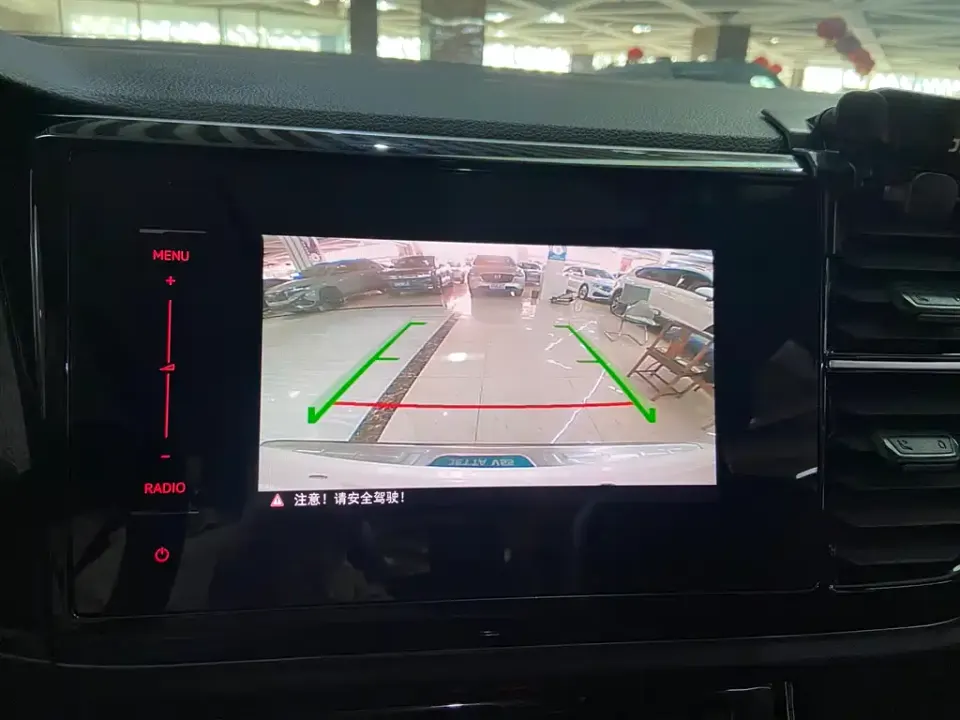 Jetta VS5