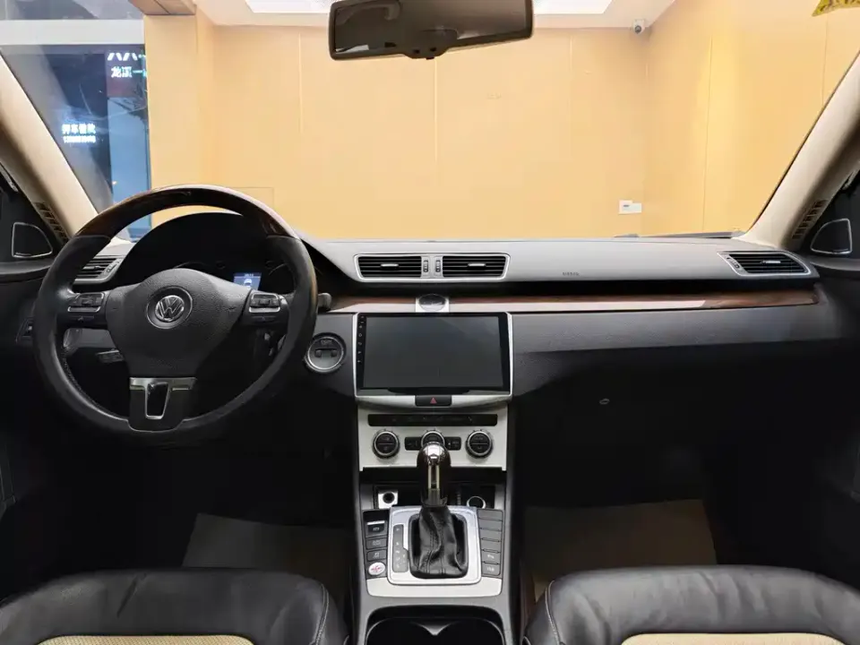 Volkswagen Magotan