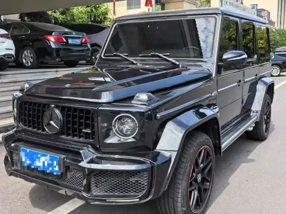 Mercedes-Benz G-Class