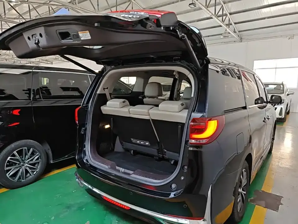 GAC Trumpchi M8