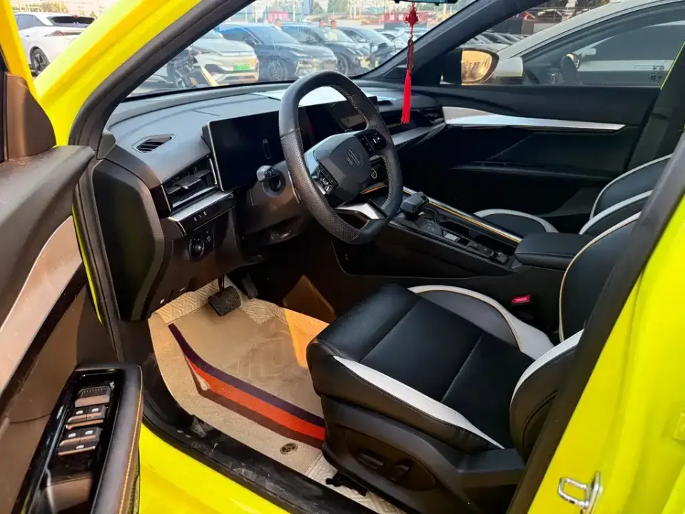 MG MG5 Scorpio