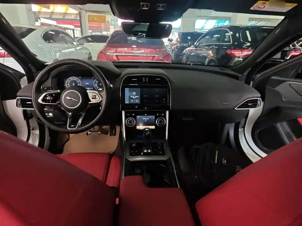 Jaguar XEL