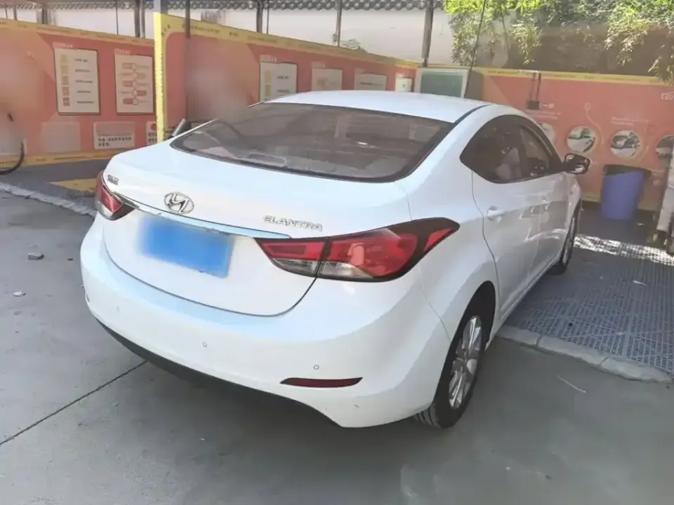 Hyundai Elantra Langdong