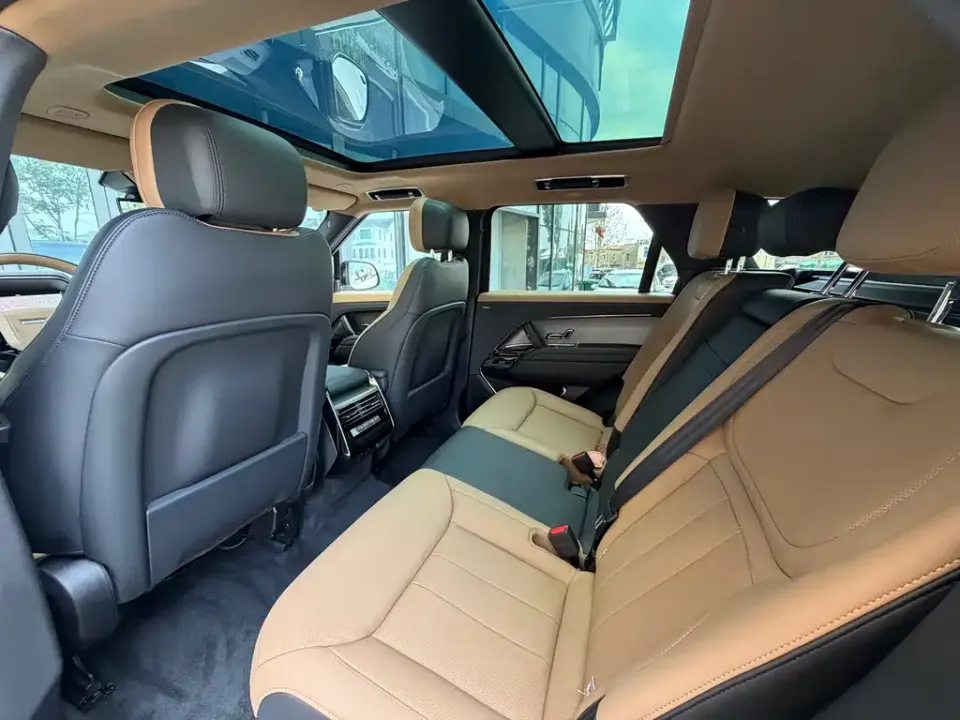 Land Rover Sport