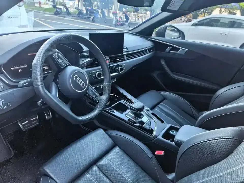 Audi A4L
