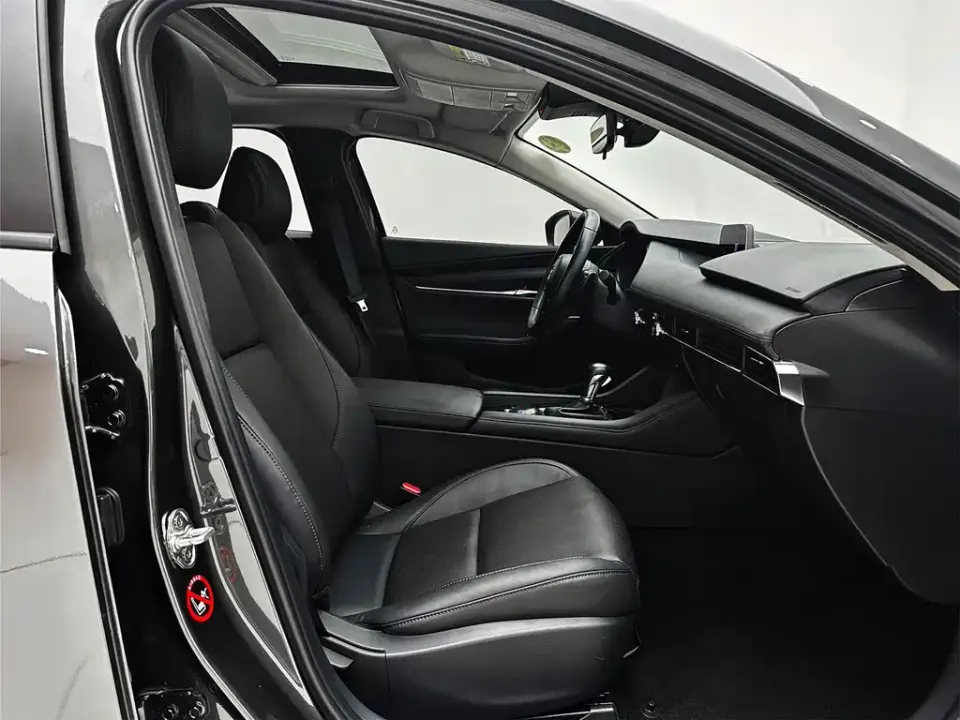 Mazda 3 Axela