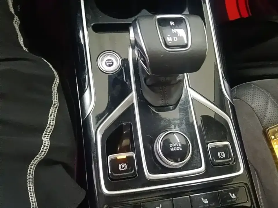 Hongqi Hongqi HS5