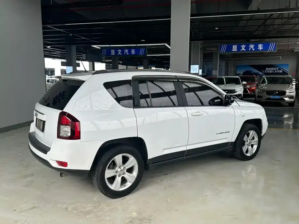 Jeep Compass (Import)