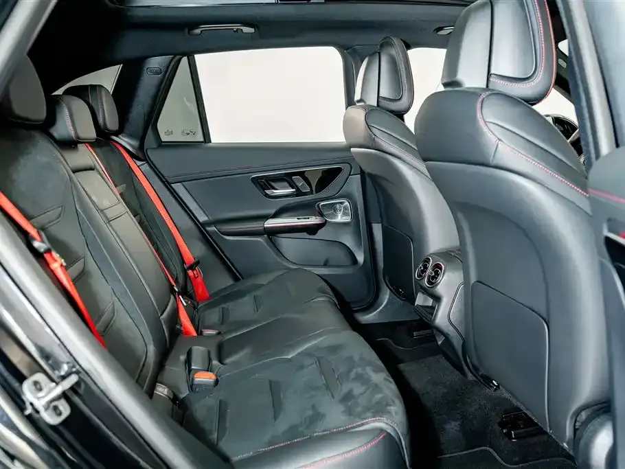 Mercedes-Benz GLC AMG