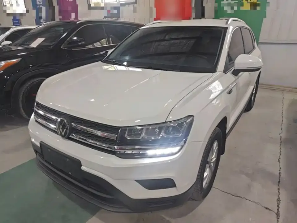Volkswagen Tharu