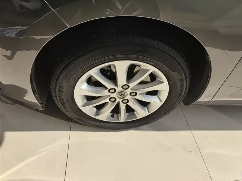 Buick GL8