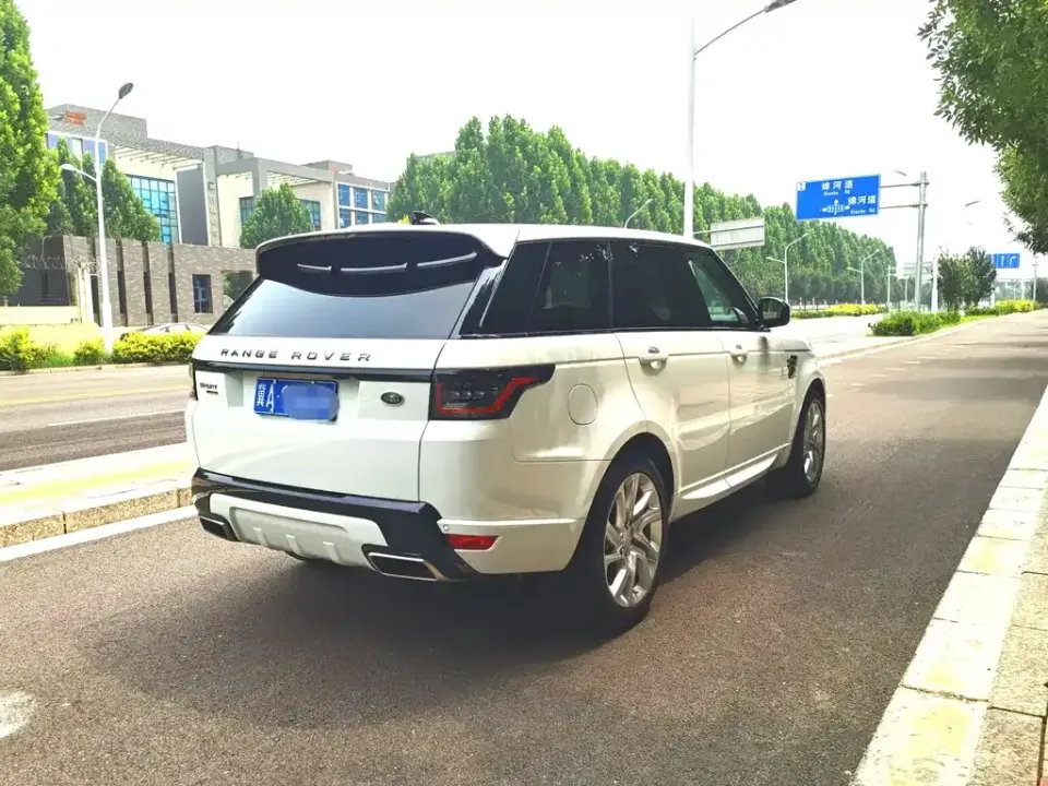Land Rover Sport