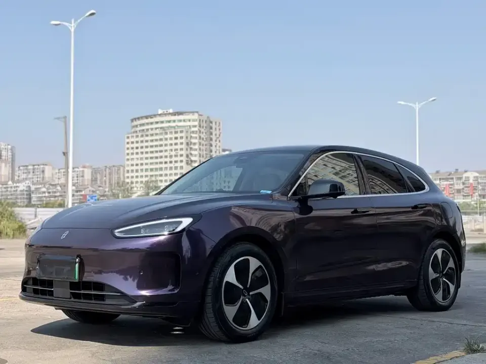 AITO AITO M5